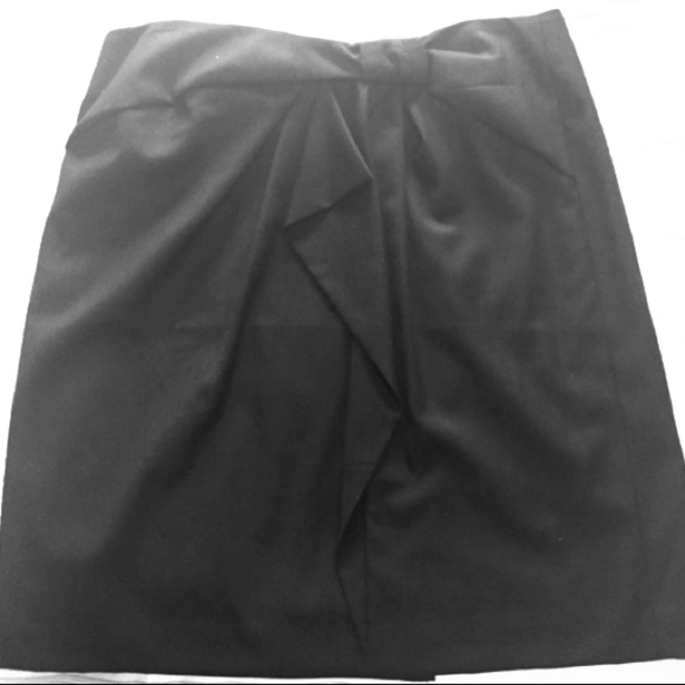 Banana Republic black skirt s.12
